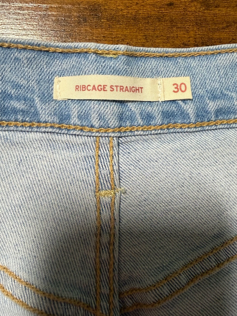 Levi’s Ribcage Button Fly Women’s Jeans 30x32 - Picture 5 of 9